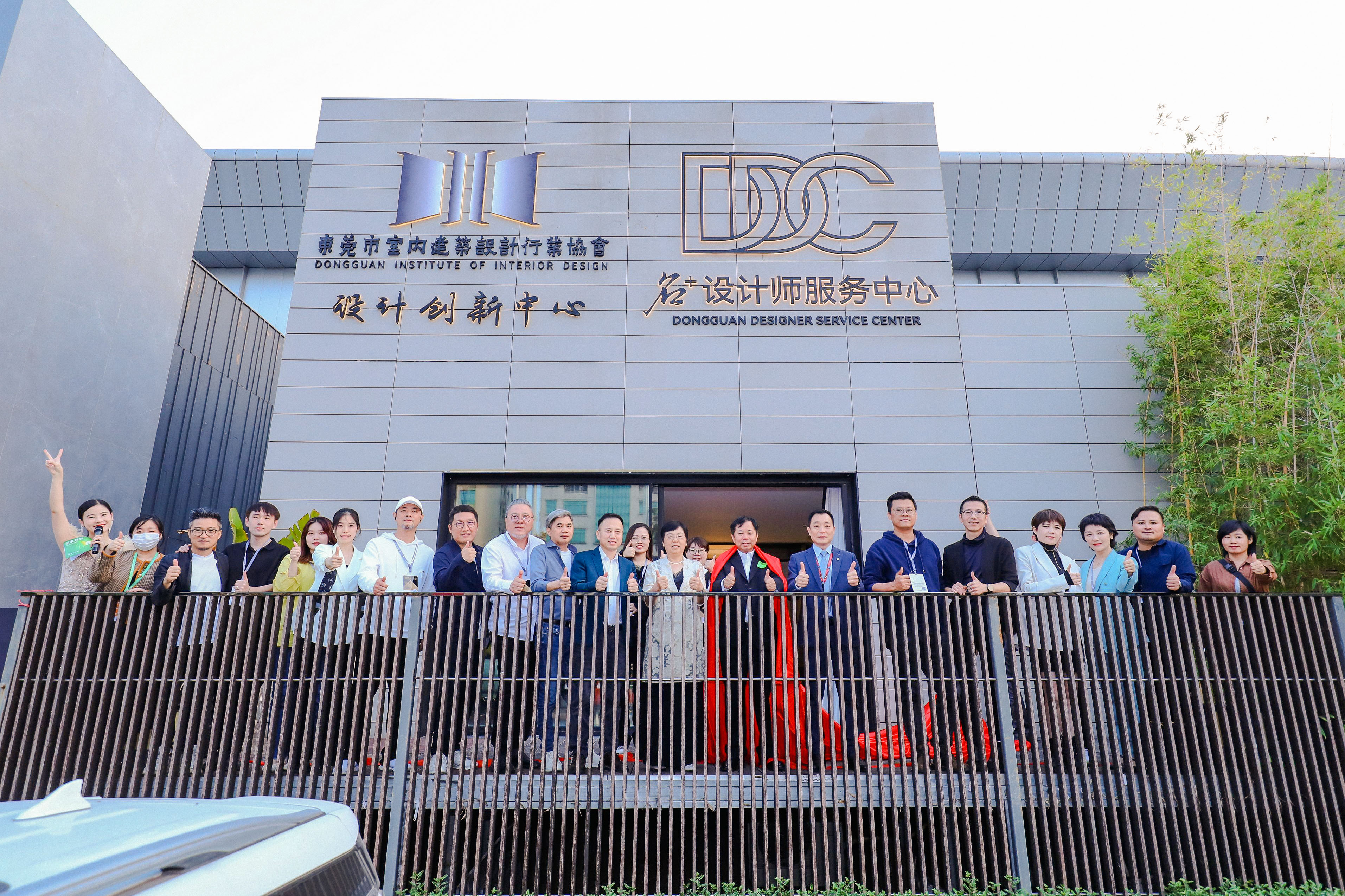 王祖藍(lán)到東莞厚街，竟然是為了逛這個(gè)家具商城！